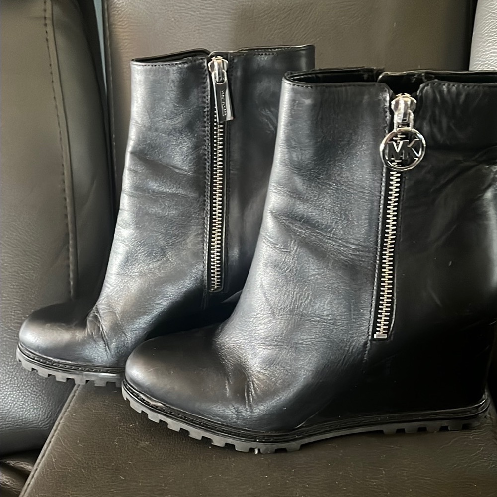 Black Leather Ankle Boots with Zipper